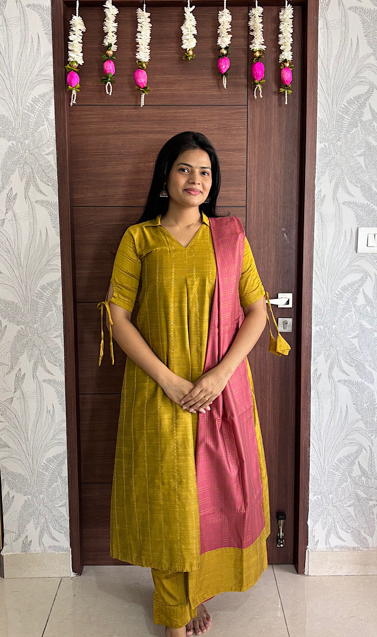 mustard kurta set with dupatta - Mustard yellow A-line kurti set with dupatta featuring collar V-neck and sleeve tie-ups