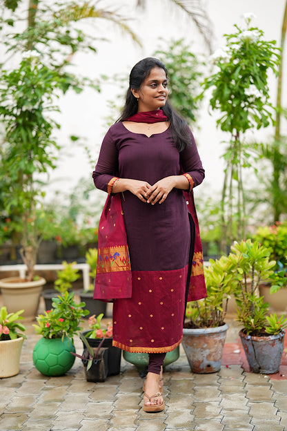 Wine maroon handloom narayanpet kurta set with gold zari bootis and matching dupatta