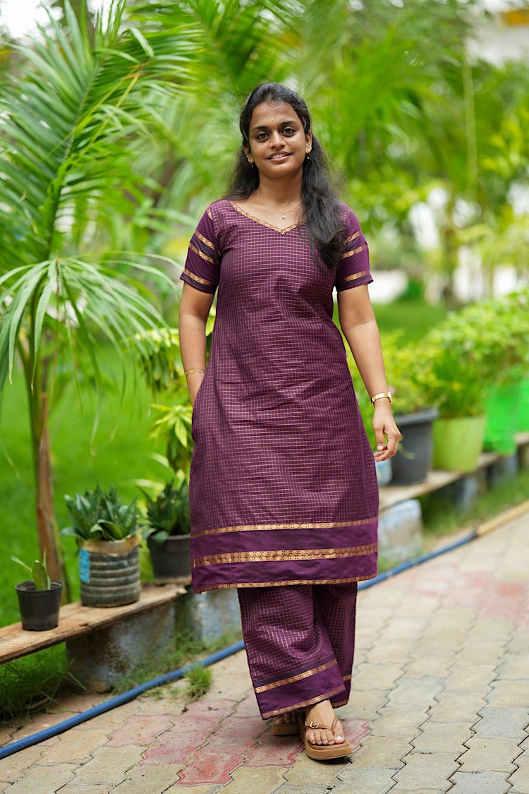 Wine silk kurti set featuring short sleeves with zari borders and side pockets
