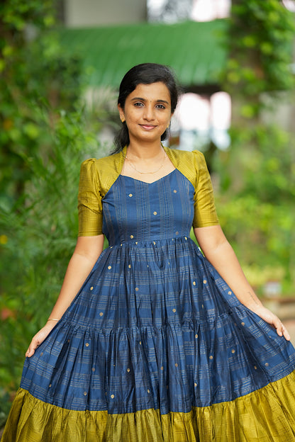 Upper body view of Zoya raw silk midi dress showing gold bootis