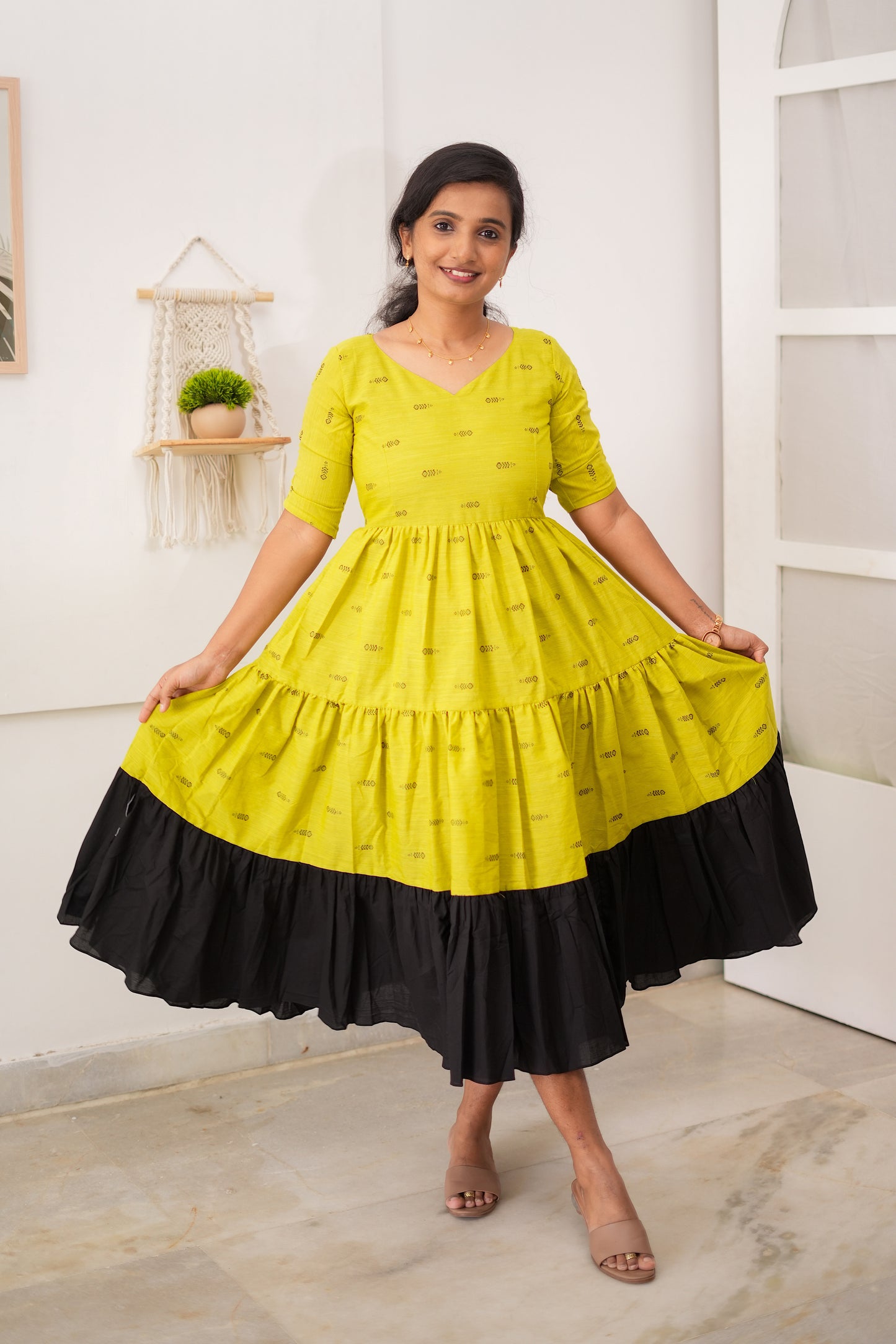 Aadhya - Handloom Midi Dress