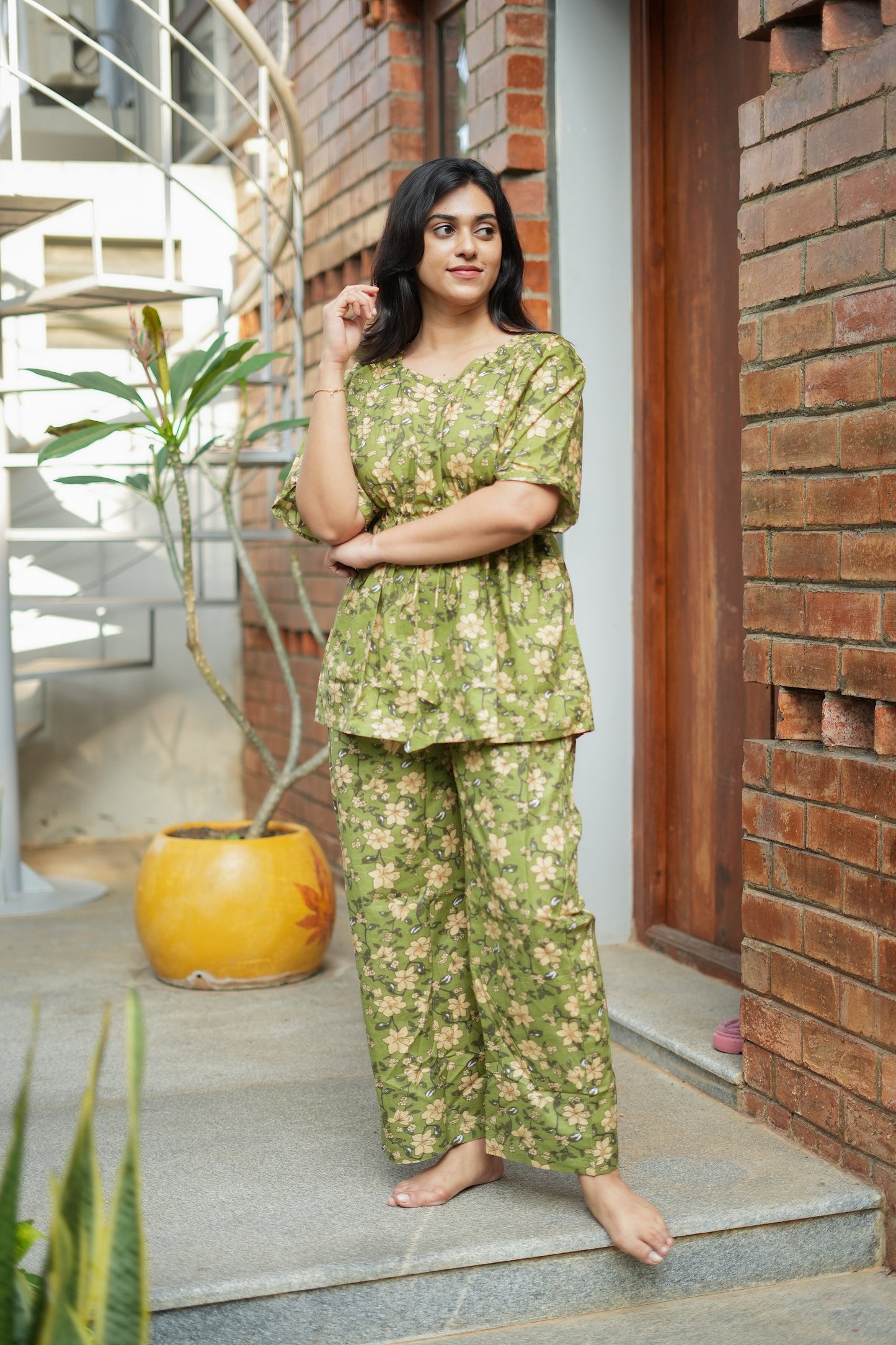 Jaanvi - Green Kaftan Night Set