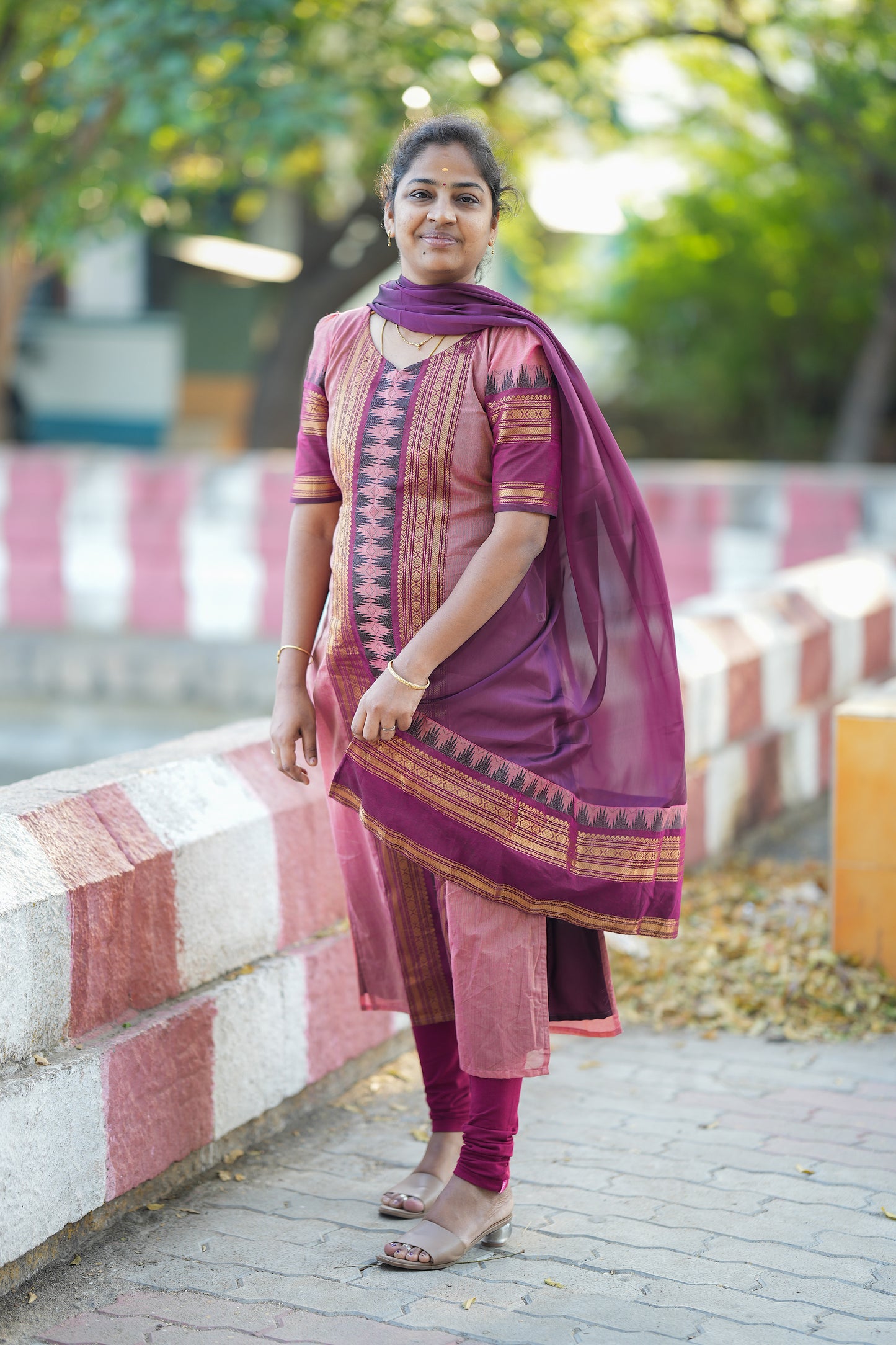 Aadhirai - Pink Cotton 2 Pcs Kurti Set