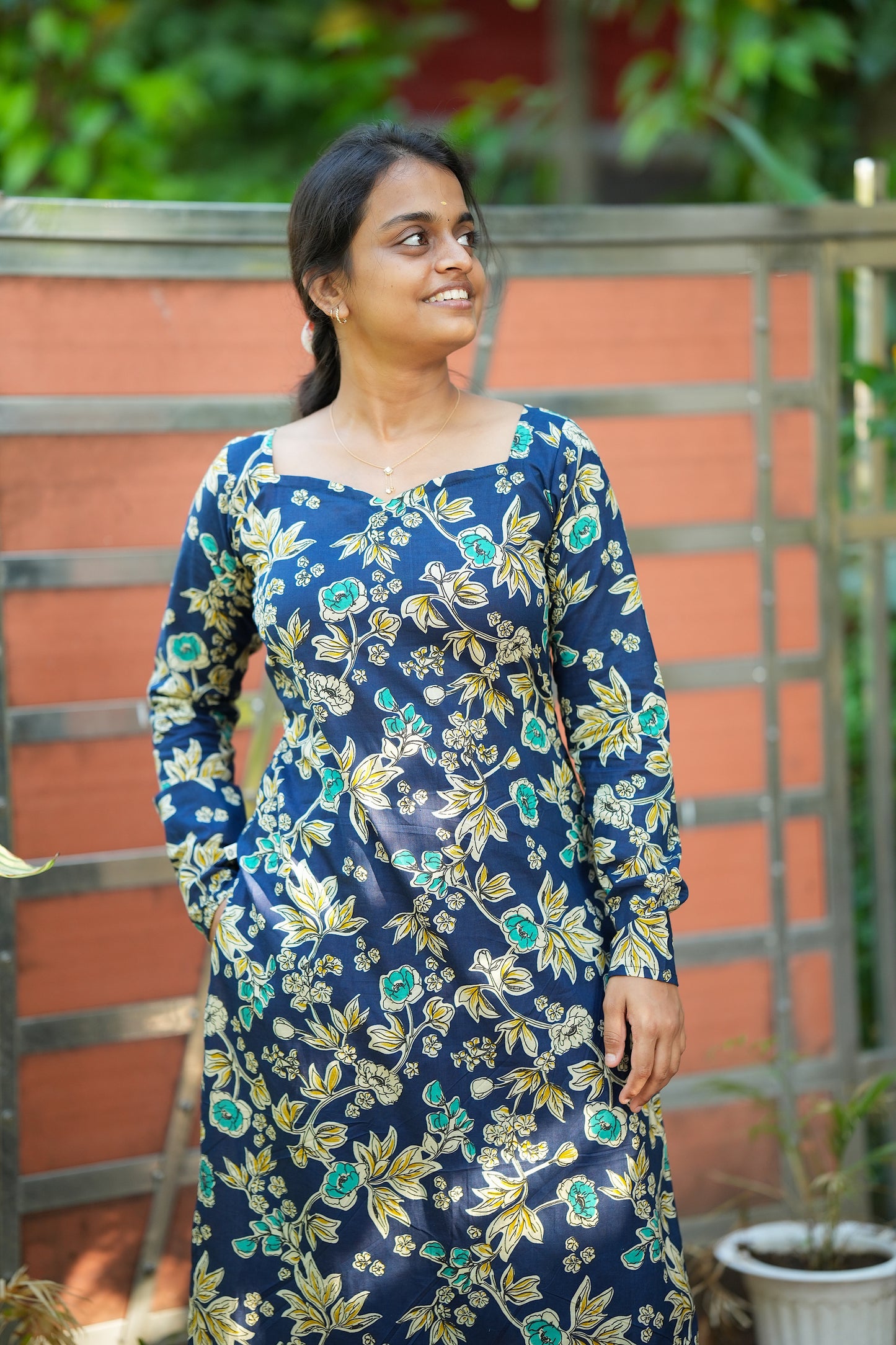 Dhanya -  Royal Blue Cotton Straight Cut Kurti Set