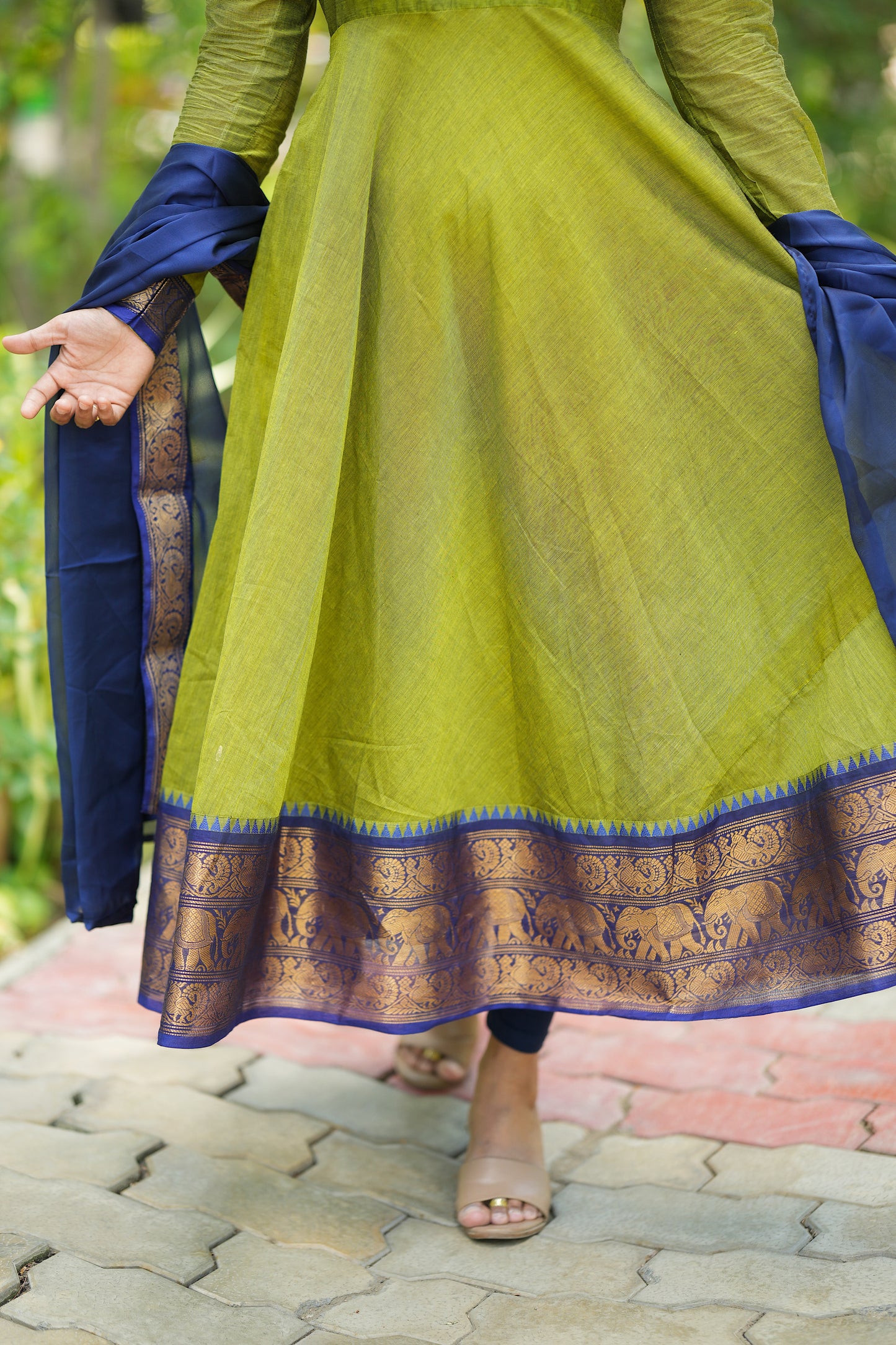 Vedhika - Green Cotton Anarkali 2 Pcs Set