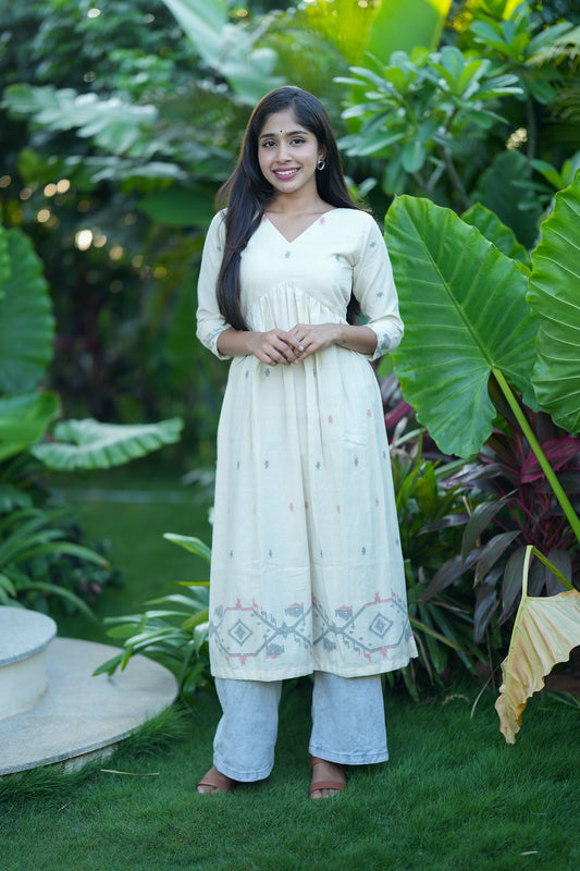 alia cut cotton kurti - Pranika off-white handloom cotton alia cut kurti with geometric prints and V-neckline