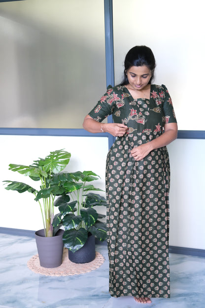 Nisha - Dark green Maxi Nighty
