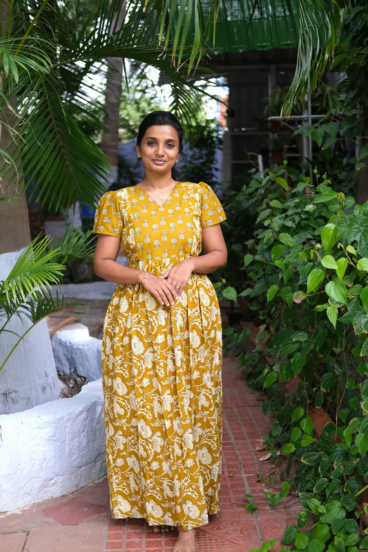 Mullai - Yellow Maxi Nighty