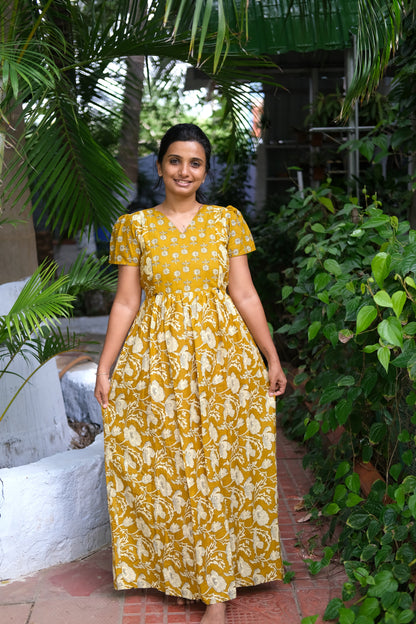 Mullai - Yellow Maxi Nighty