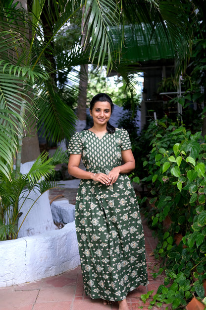 Mullai - Green Maxi Nighty