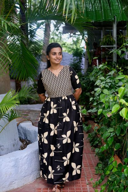Kuyili - Black Tie Up Cover Maxi Nighty