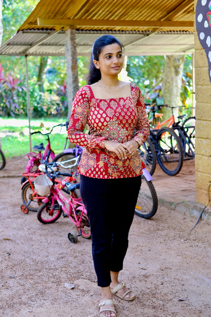 Alia - Red Corset Back Short Top