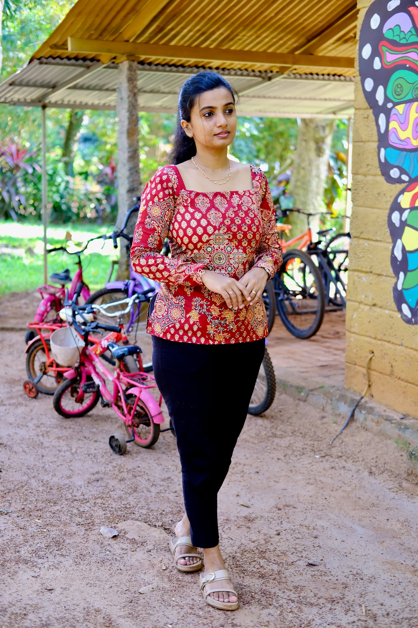 Alia - Red Corset Back Short Top