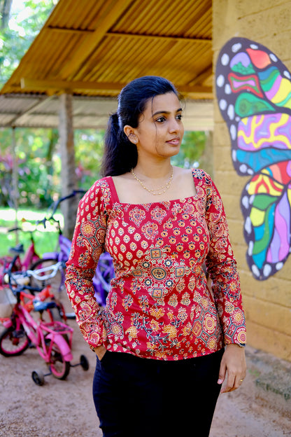 Alia - Red Corset Back Short Top