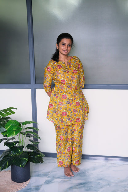 Comfortable printed loungewear set in mustard yellow with relaxed fit pants