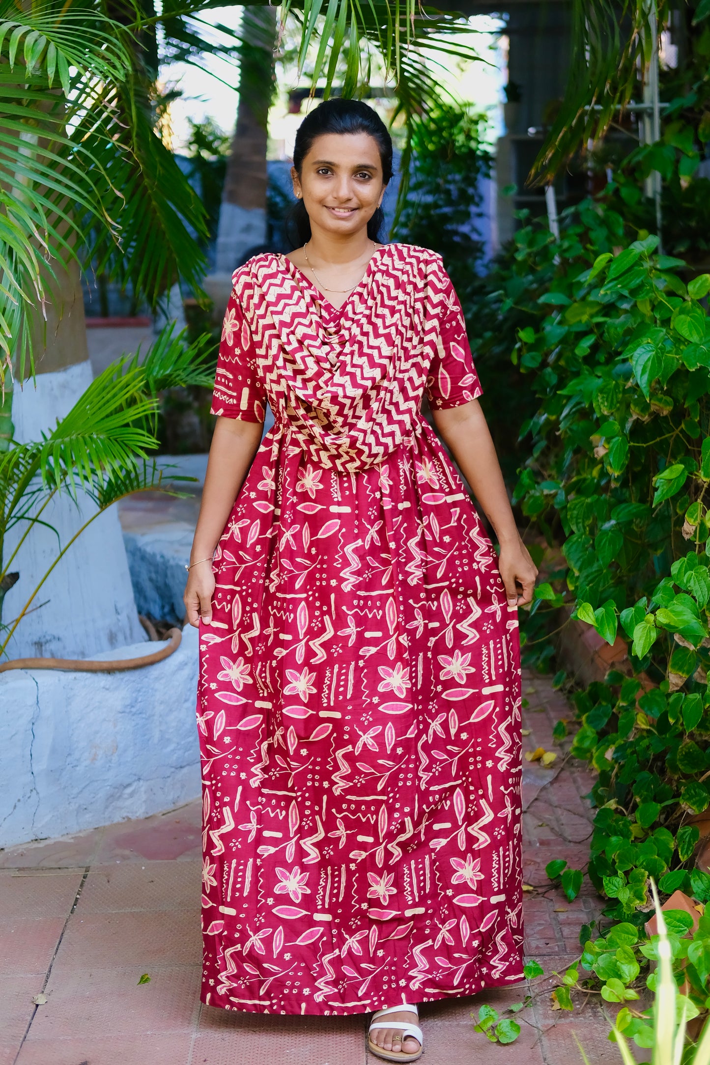 dupatta attached nighty - Red cotton maxi nighty with an attached dupatta drape in a cream chevron pattern.