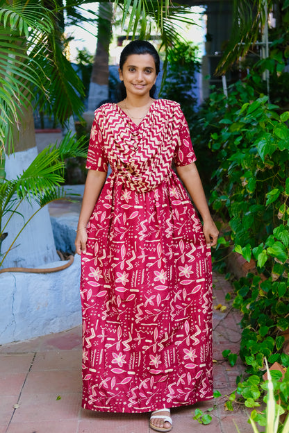 dupatta attached nighty - Red cotton maxi nighty with an attached dupatta drape in a cream chevron pattern.