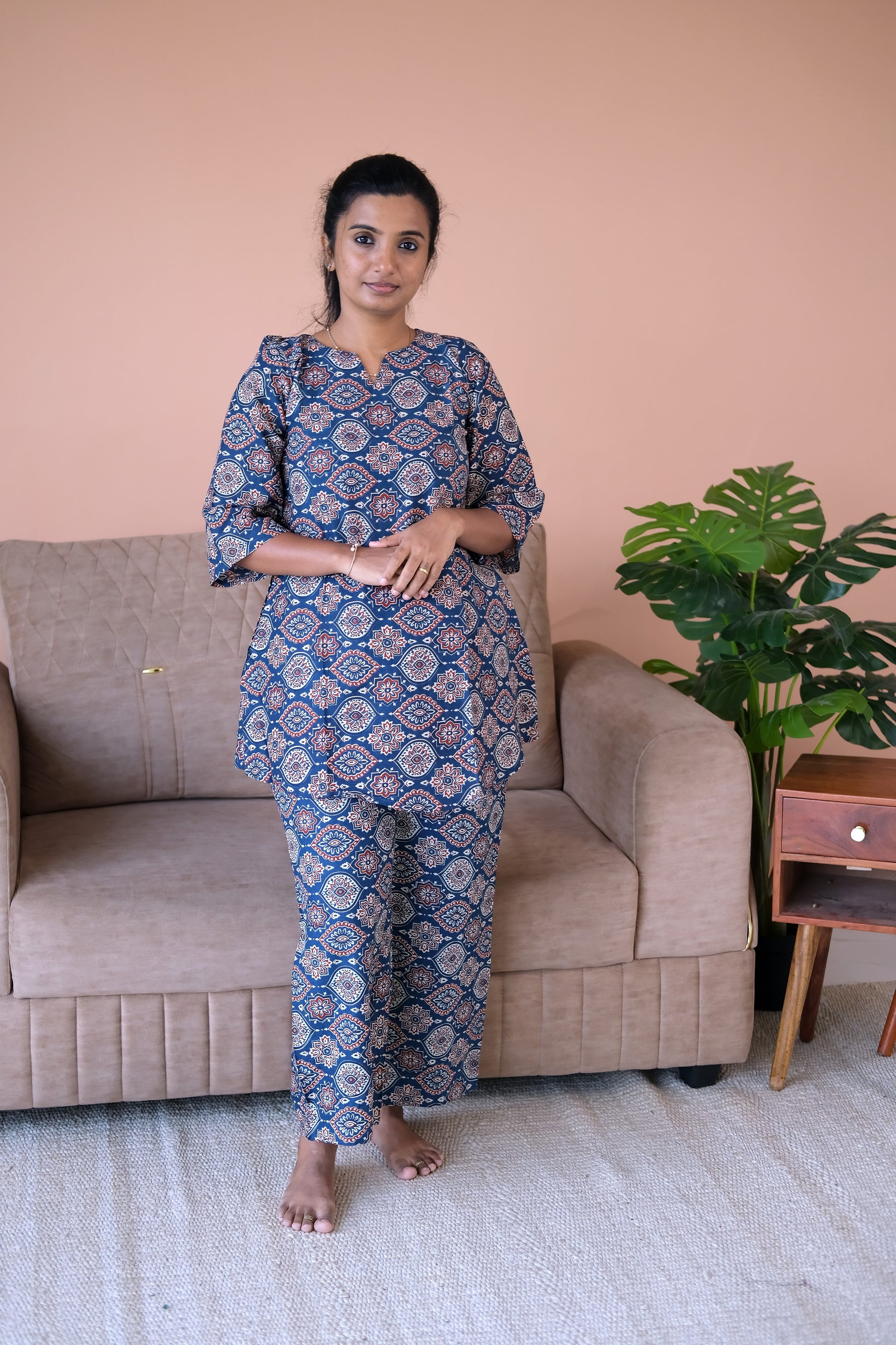 Front view of a printed loungewear set in indigo cotton with relaxed-fit pants